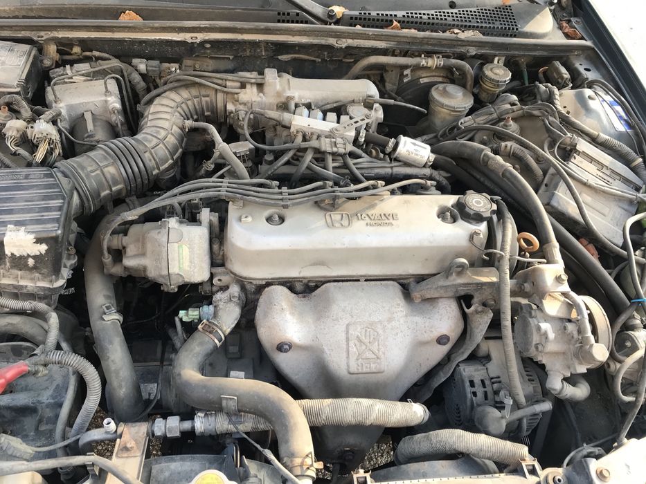 Honda Accord 5-генерация 1.8i на части