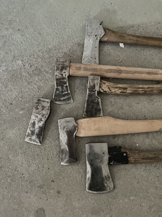 Topoare Suedia , mari si mici