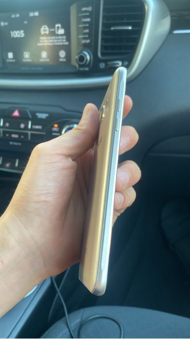 Саумуснг Galaxy J5 (2016)