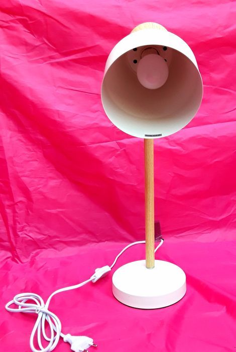 LAMPĂ DIN METAL pentru Birou cu Abajur reglabil si Bec LED NOUĂ 60 Lei