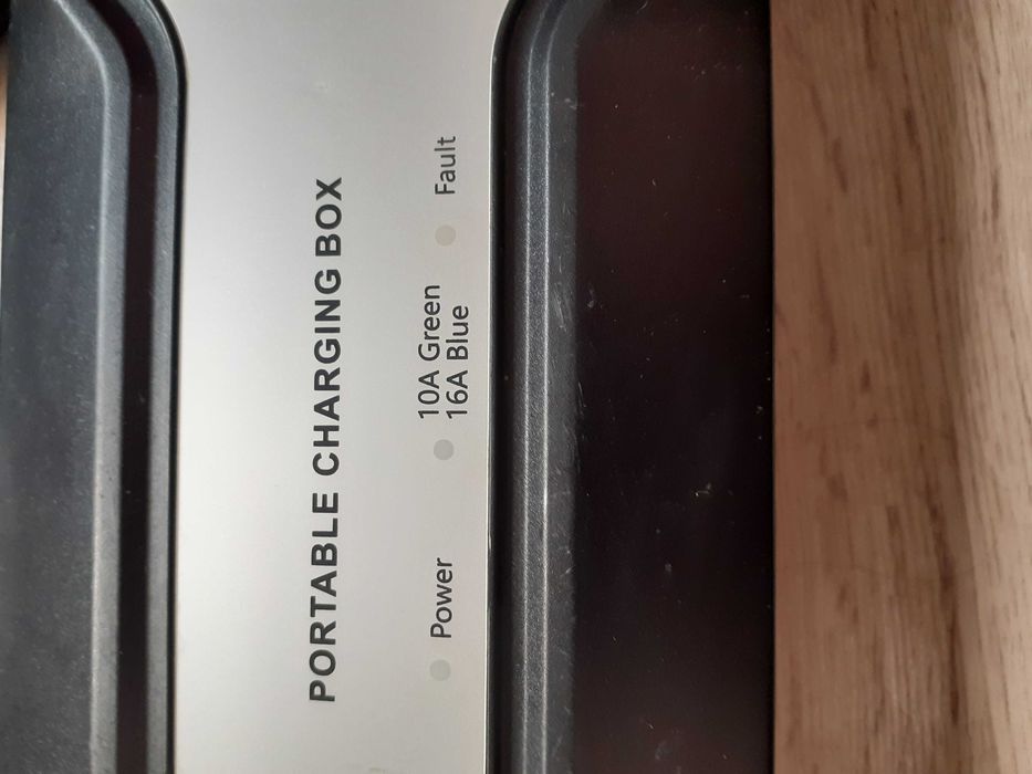 Statie incarcare auto,incarcator masini electrice,hybrid pt.gama RENAULT, DACIA