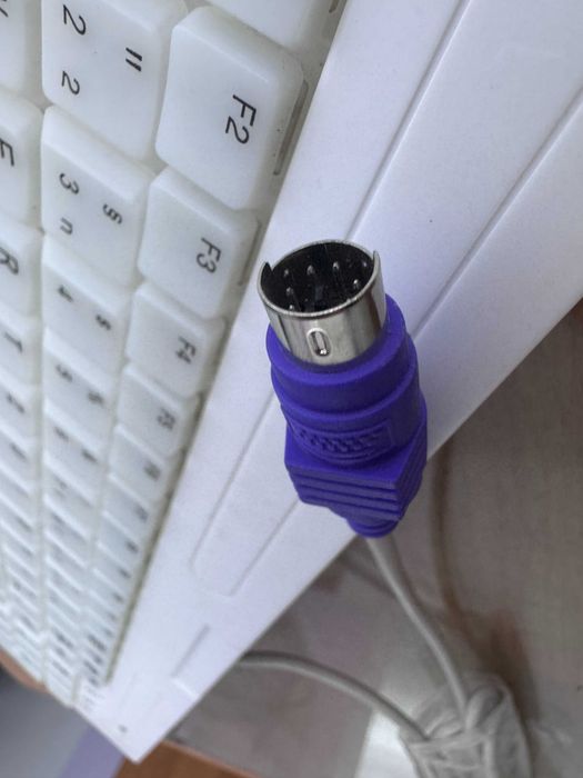 white keyboard белые клавиатура ретро 2003