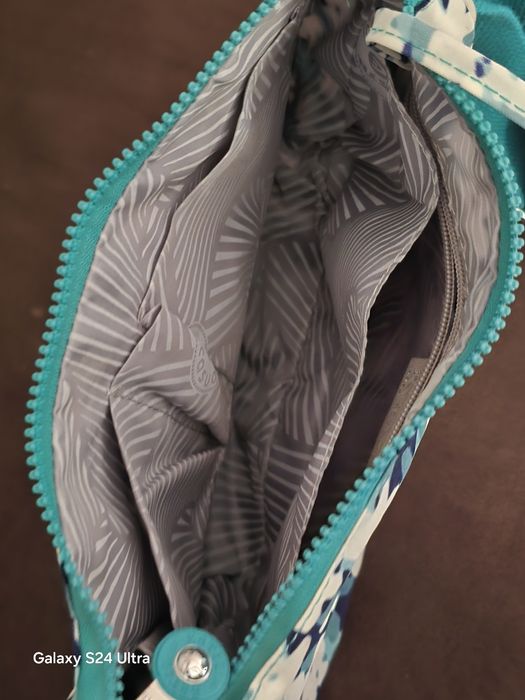 Чанта и раничка с цветя от текстил