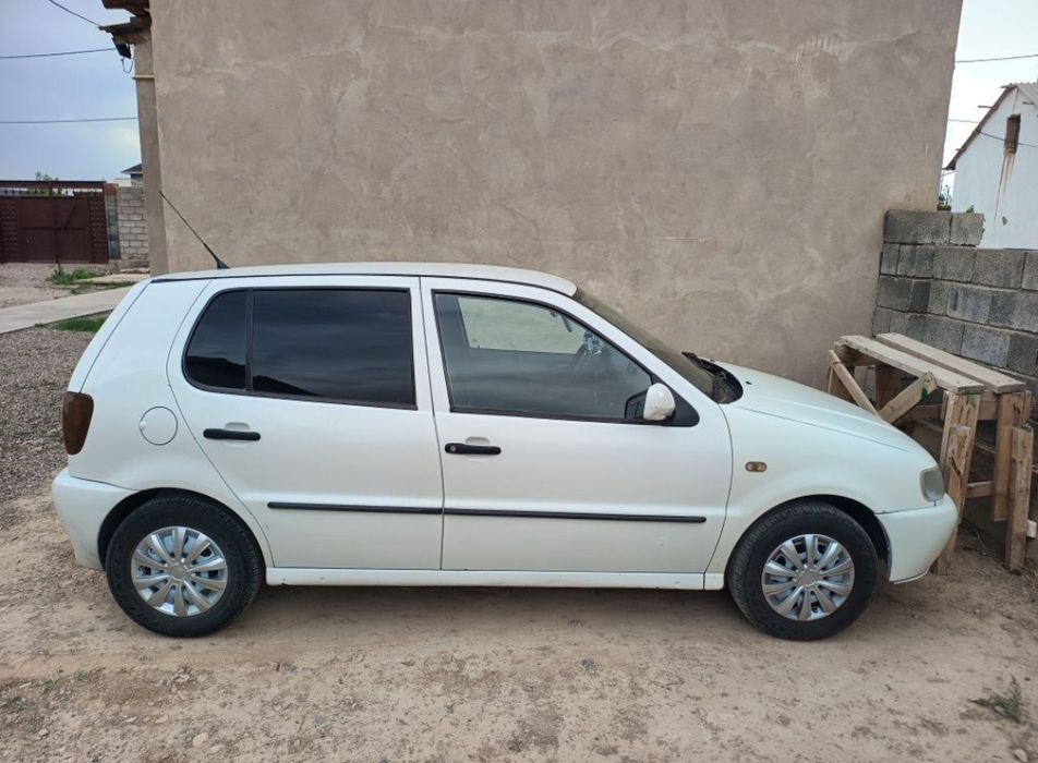 Продается VW Polo 99г 1.6