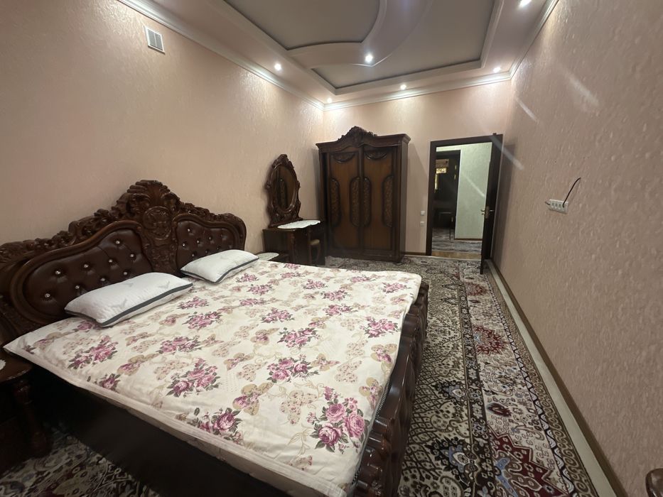 Аренда долгосрочная Квартира с гаражом!