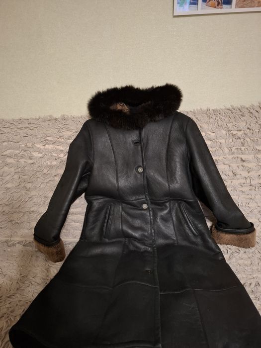 Дубленка женская, черная