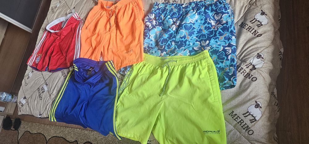 Къси панталонки за лятото