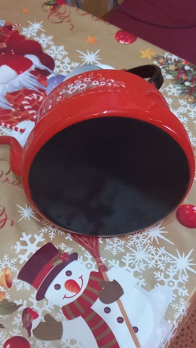 Vand vas/ ibric metalic emailat cu capac,capacitate 2,5 l maxim,termic