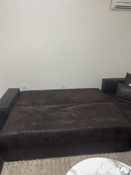 Ъглов диван за хол