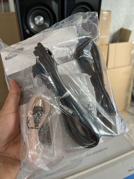 Продам колонку Samsung TW-H5500