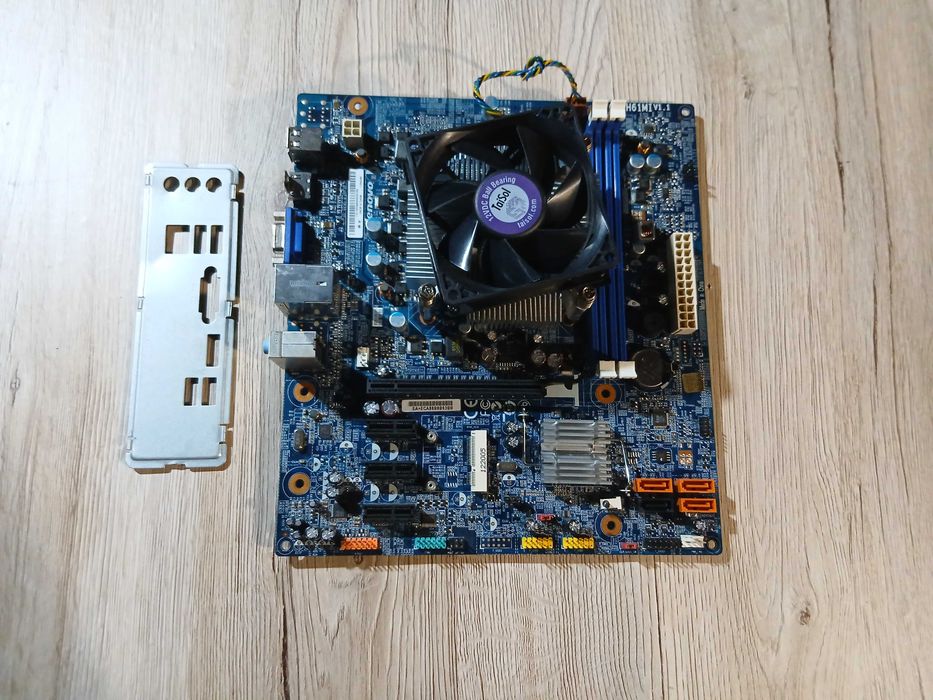 kit placa de baza OEM Lenovo + i3 + cooler