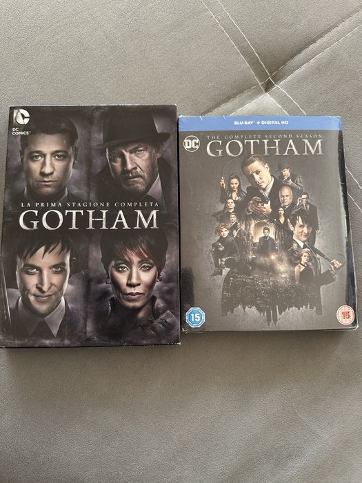 Сериали Big Bang Theory - Nikita - Homeland - Gotham - Scrubs и други