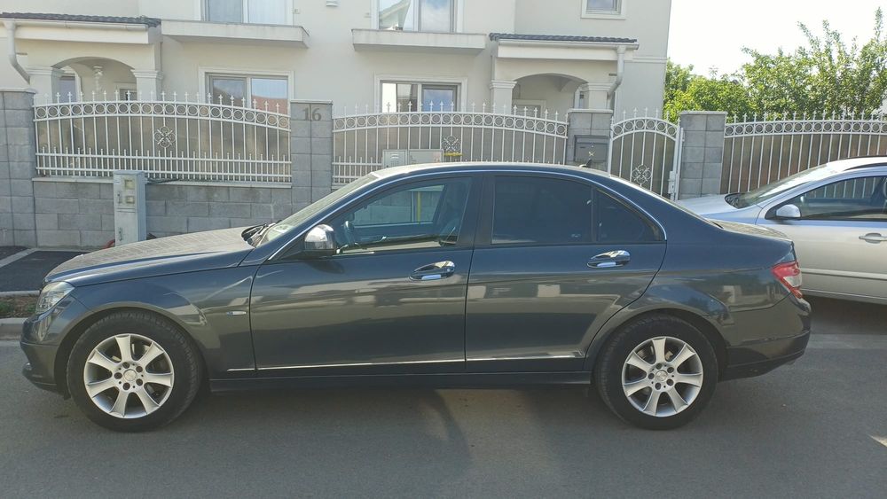 Vand Mercedes Benz Clasa C