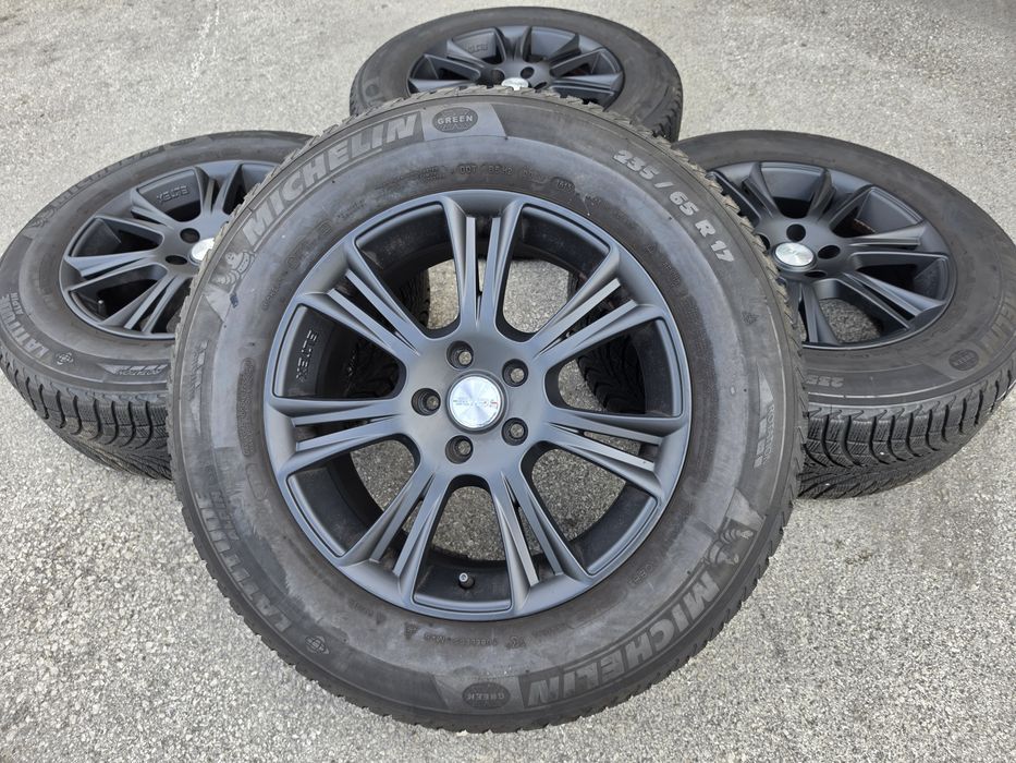 5х112/17 зимни гуми Ауди Мерцедес Фолксваген 5x112/17 Mercedes ML Audi Q3 Q5 Michelin