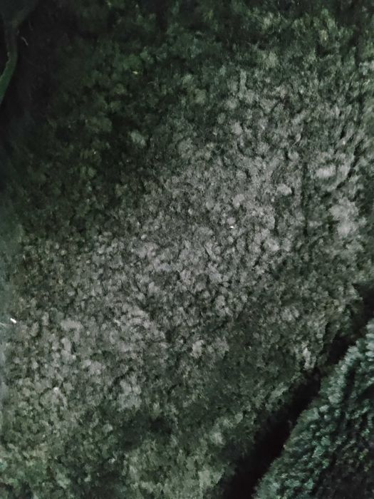 Дубленка натуральная  с капюшоном 44 размер