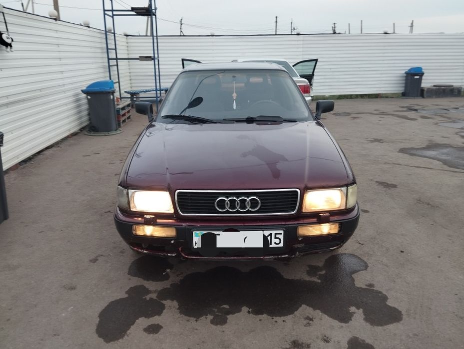 Продам Ауди 80 б4