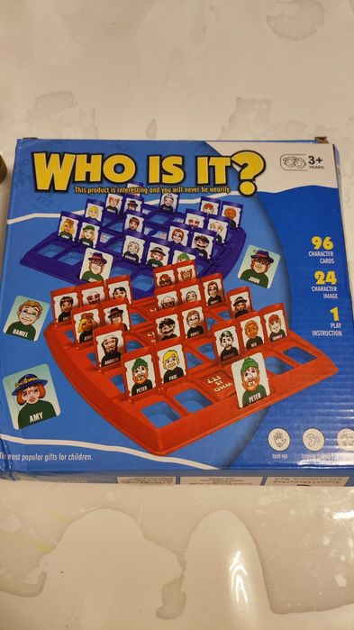 Настольные игры флаги, uno, Who is it