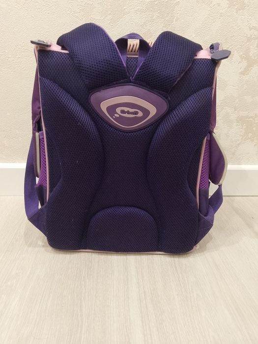 Продаю рюкзак для девочек