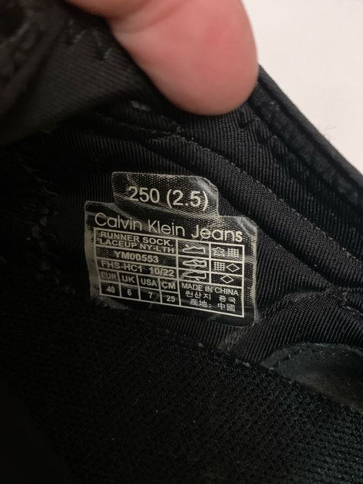 Кроссовки женские 7500!!!