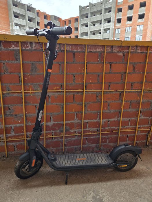 Электросамокат Segway Ninebot F2