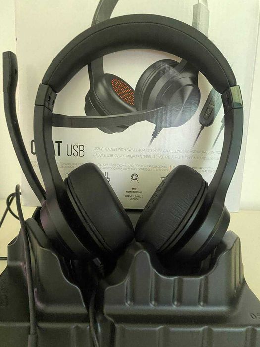 Слушалки Creative Chat USB