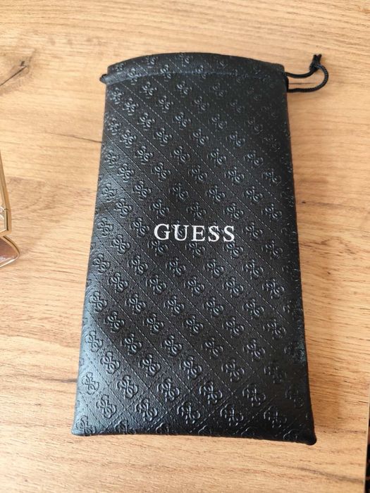 Слънчеви очила Guess | Чисто нови