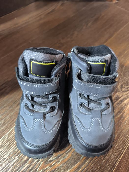 Детская обувь ботинки