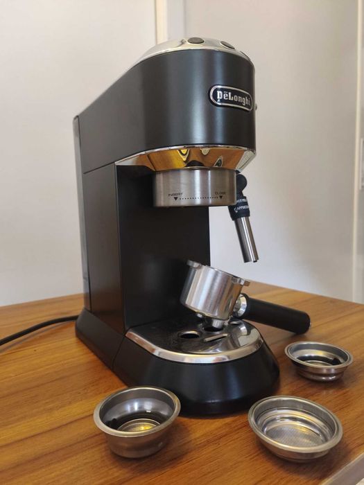 Кафемашина Delonghi EC685