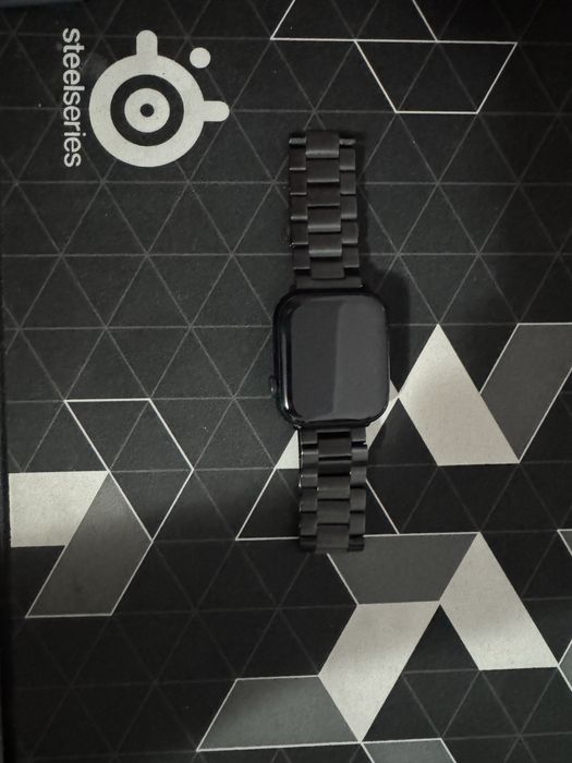 Apple Watch Series 9 cu accesorii