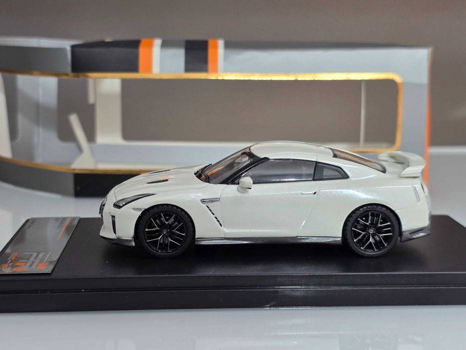 Macheta Auto 1/43 Premium X By IXO Nissan GT-R 2017