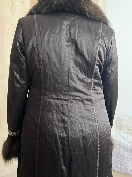 Продаю женскую дубленку