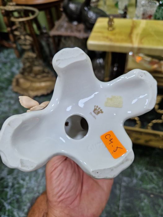 Страхотен рядък антикварен немски порцеланов свещник Dresden