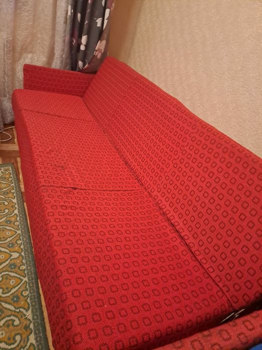 Продам диван б/у