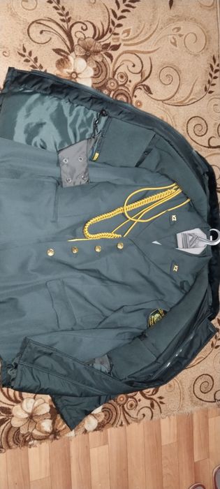 Продам форму звоните