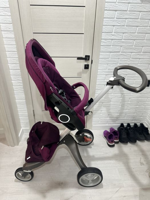 Продам коляску Stokke