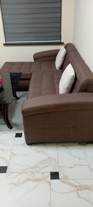 Ofisniy divan ochiladigan