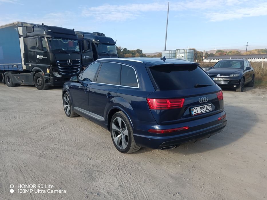 Audi Q7 -7 locuri
