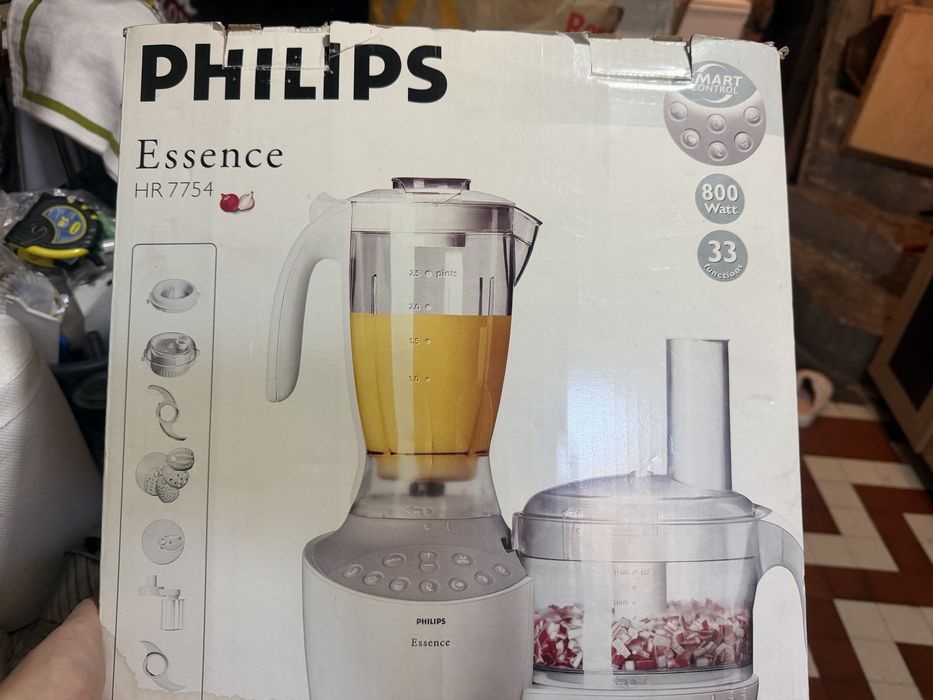 Robot Bucatarie Philips Essence HR 7754