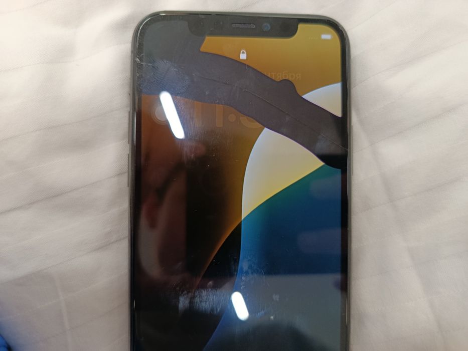 Iphone 11 pro

Телефон включается, SIM-карту види