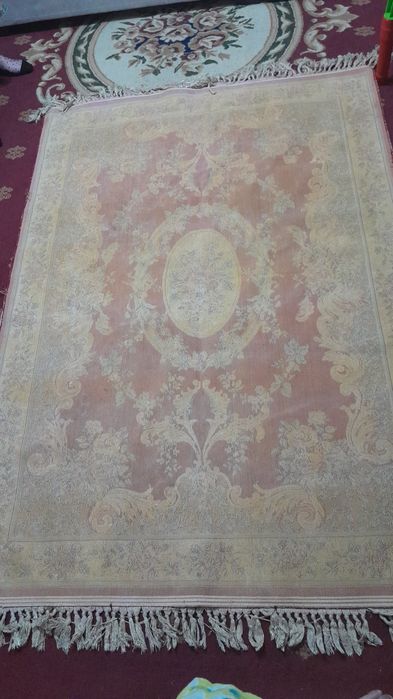 Срочно продаеется современный ковер ручной работы шелковая