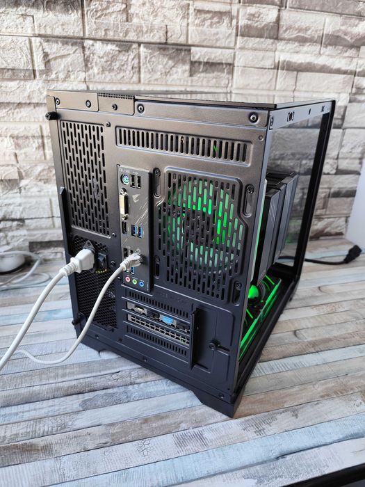 Calculator / PC Gaming – Ryzen 5 5600X + RTX 3060/RX 7800 XT + CADOU