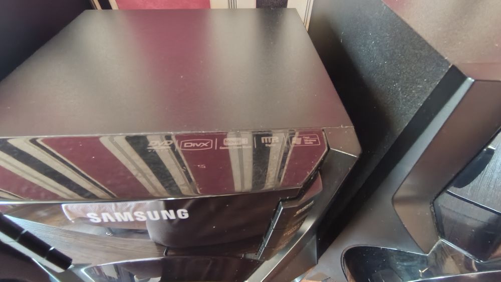 Музыкальный центр Samsung