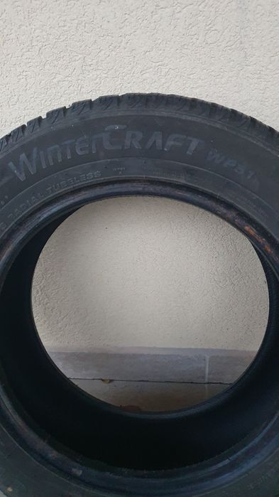 2 anvelope iarna 195/60/R15 kumho wp51