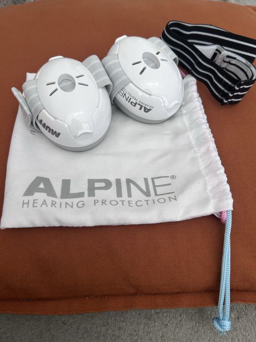 Casti antifonice bebelus Alpine