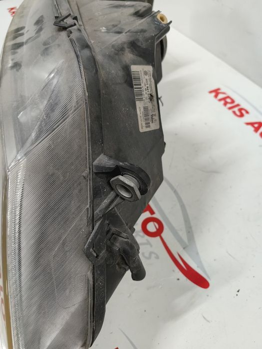 Десен фар VW Phaeton 2004г.