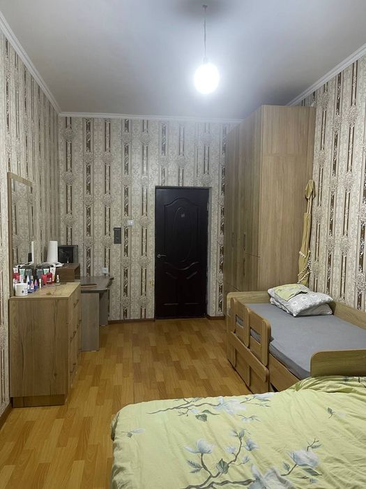 Квартира 69кв.м 2 ком.Поворот Гулис./69 kv.m. 2 xon.kvartira sotila