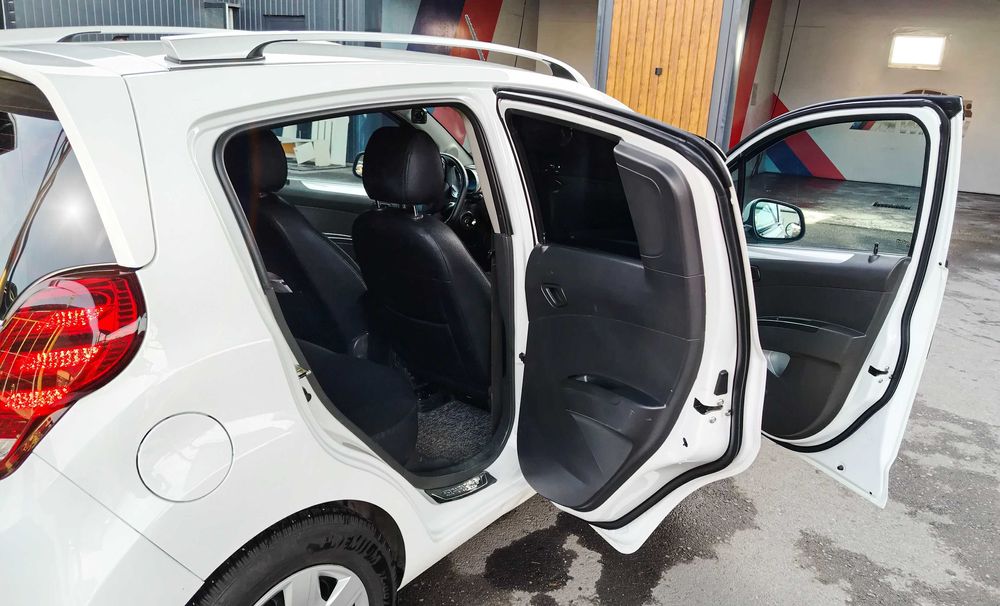 Продаю свою машину Spark 2019 автомат, 4 позиция Евро