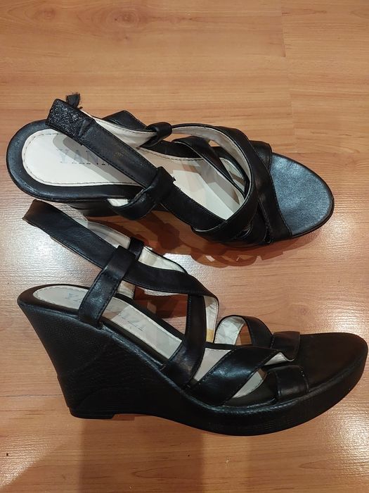 Туфли   женские .