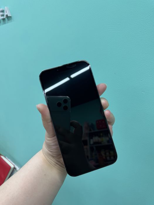 Продам Айфон 13 про макс