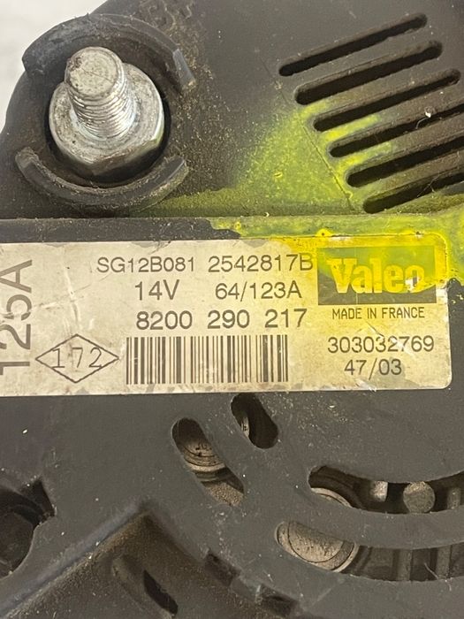 Alternator Renault Scenic Ii Jm0/1_ 2003 - > 1.9Dci 8200290217